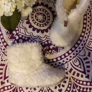 White fluffy slippers